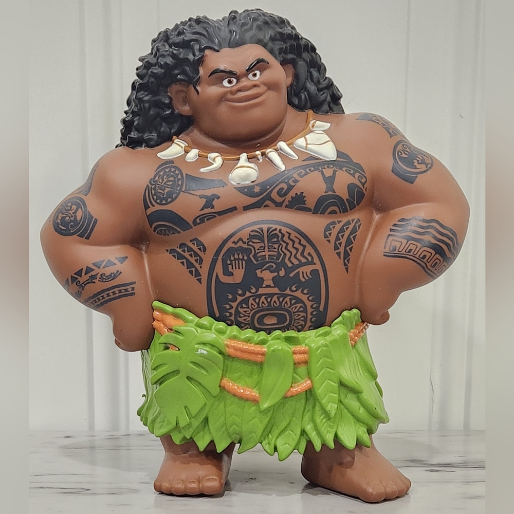 Disney Moana Maui 8 1/2in. doll figure